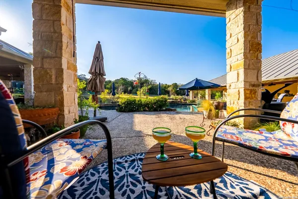 $899,000 | 17841 Helotes Springs Road, Helotes, TX 78023