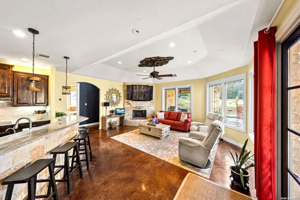 $899,000 | 17841 Helotes Springs Road, Helotes, TX 78023