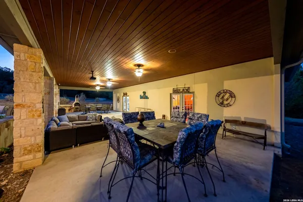 $899,000 | 17841 Helotes Springs Road, Helotes, TX 78023