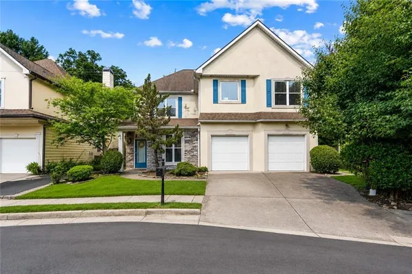 $715,000 | 1366 Brookhaven Village Circle Northeast, Brookhaven, GA 30319