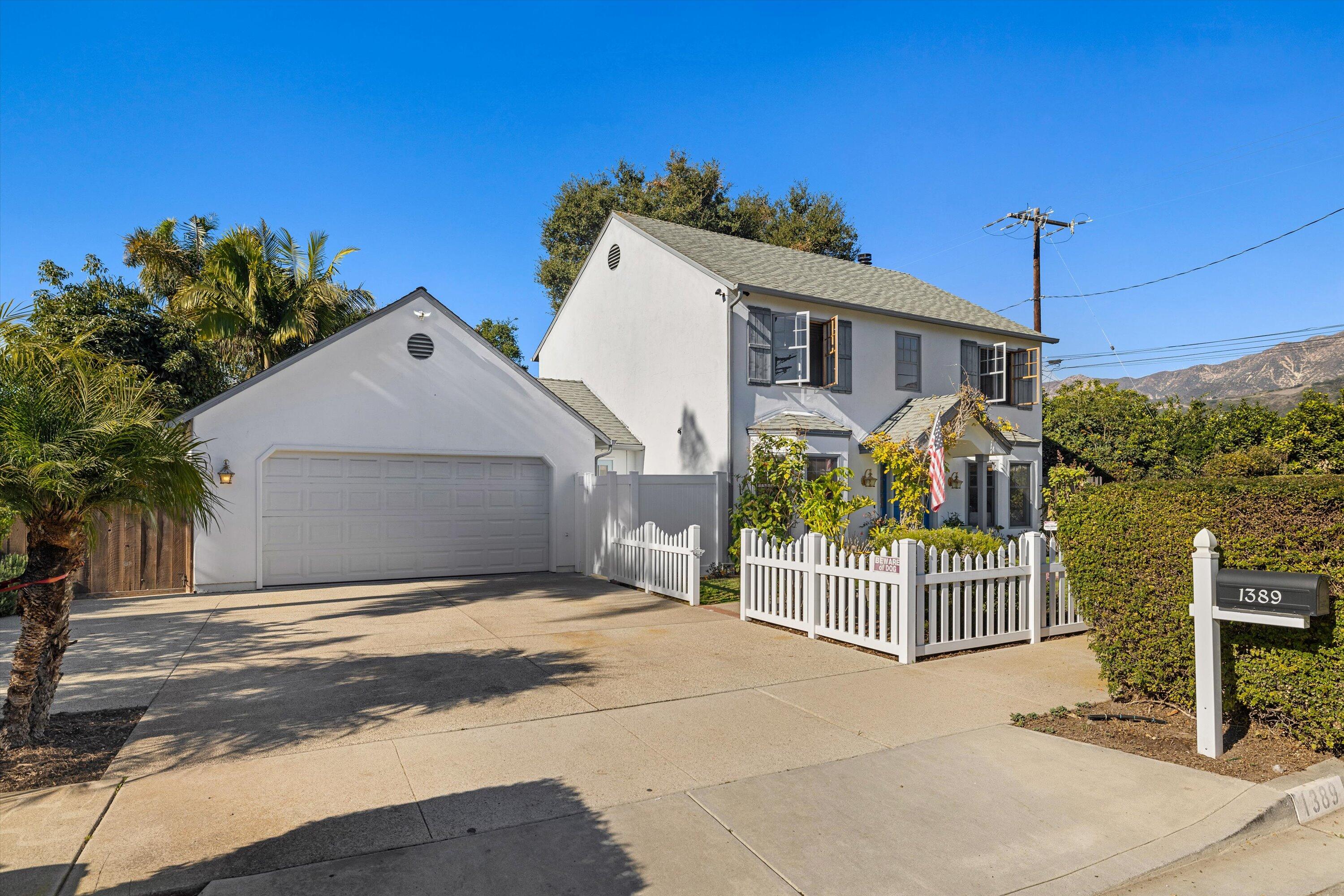 1389 Santa Monica Road Carpinteria, CA 93013 - Photo 3 of 53 spacious drivewaay