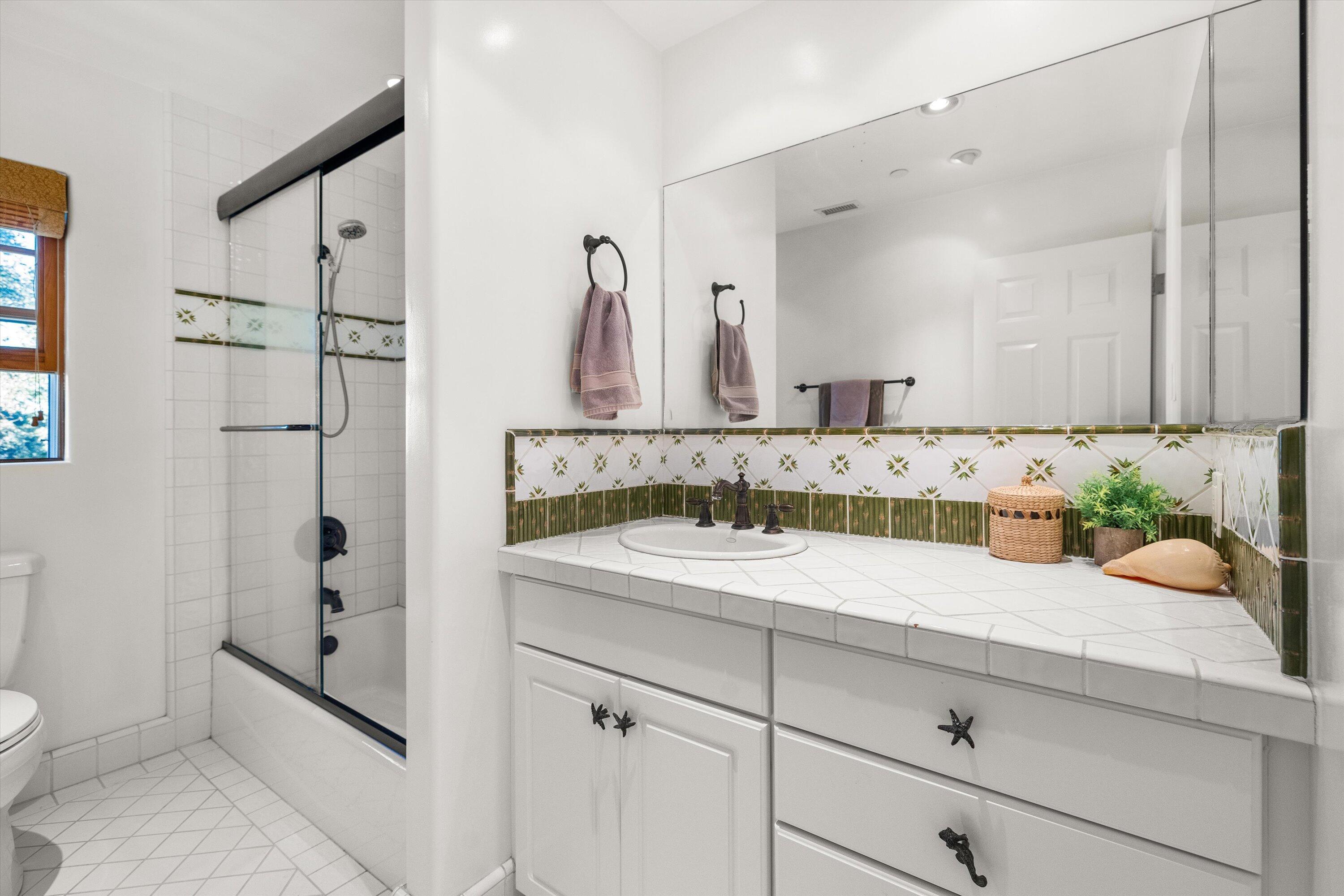 1389 Santa Monica Road Carpinteria, CA 93013 - Photo 38 of 53 upstairs bathroom 2