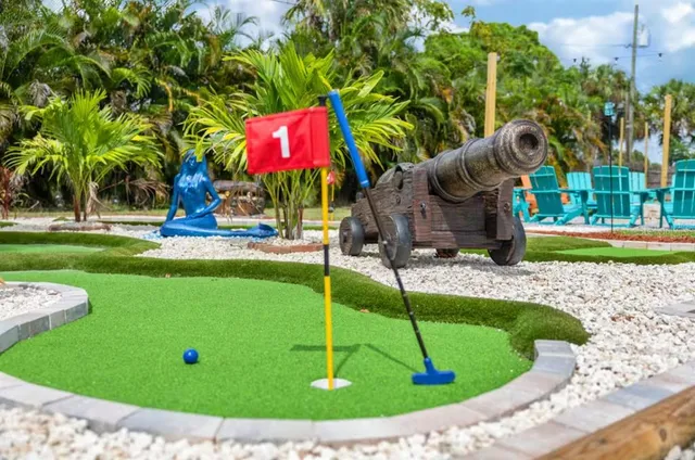 $2,400,000 | 7701 40th Terrace North, St. Petersburg, FL 33709