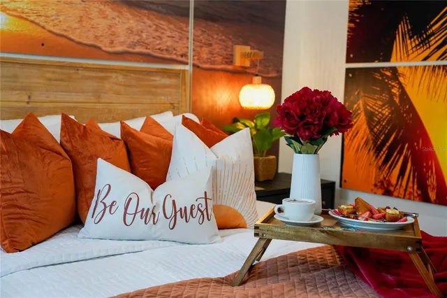 $2,400,000 | 7701 40th Terrace North, St. Petersburg, FL 33709