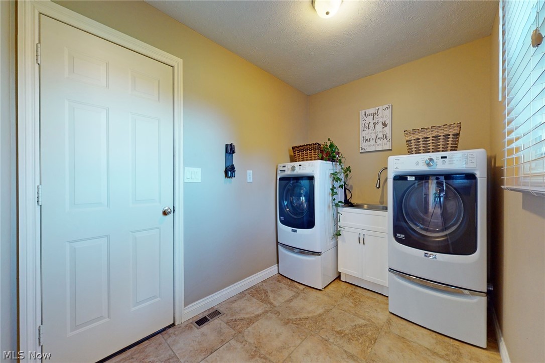 25080 Tryon Road Bedford, OH 44146 - Photo 30 of 34 Gallery Image 30