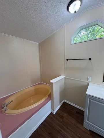 $219,900 | 4840 Indian Oak Drive, Mulberry, FL 33860