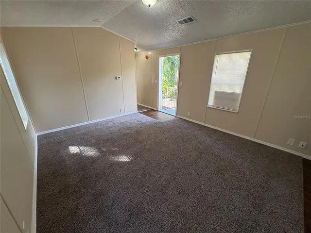 $219,900 | 4840 Indian Oak Drive, Mulberry, FL 33860