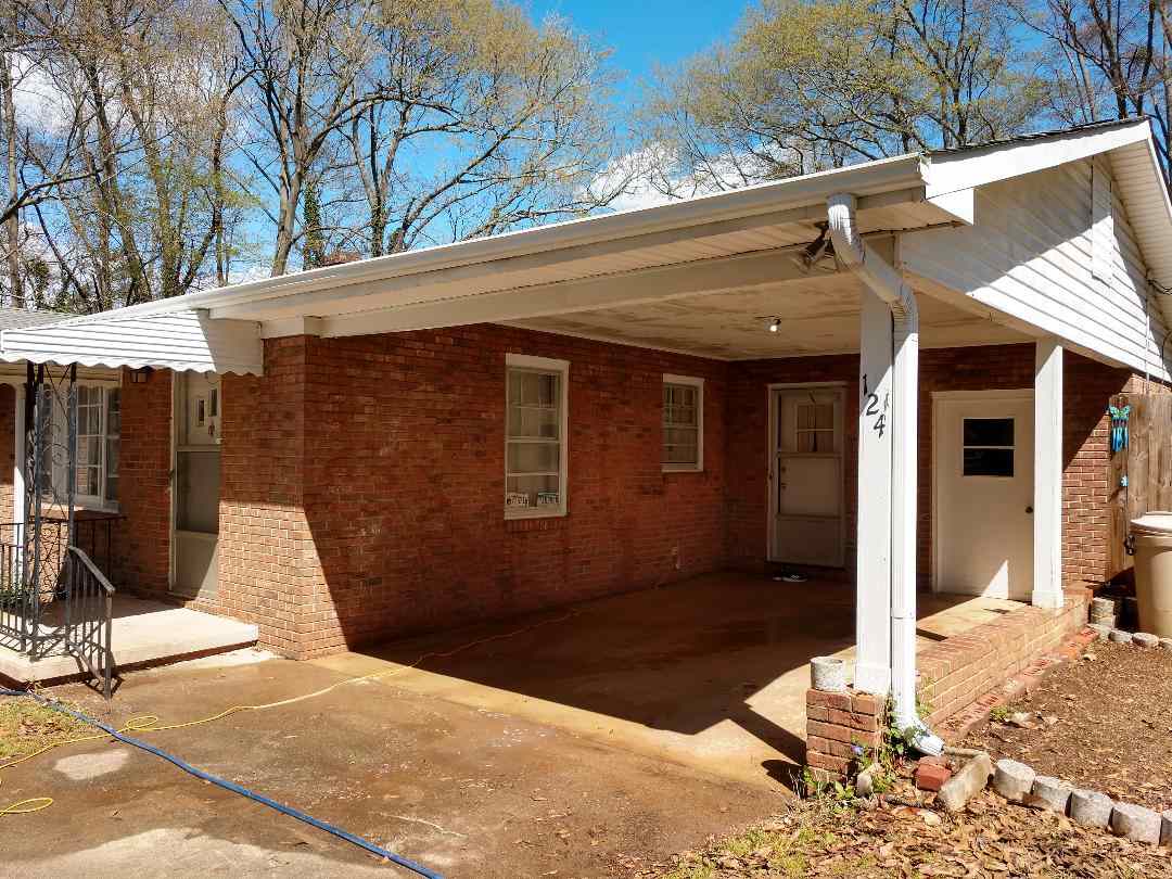 124 State Rd S-42-2823 Inman, SC 29349 - Photo 2 of 23