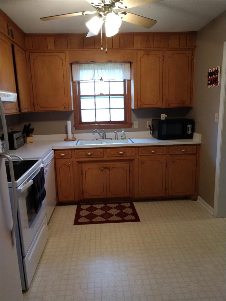 124 State Rd S-42-2823 Inman, SC 29349 - Photo 7 of 23