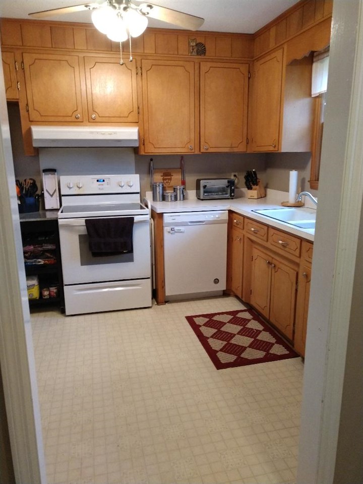 124 State Rd S-42-2823 Inman, SC 29349 - Photo 10 of 23