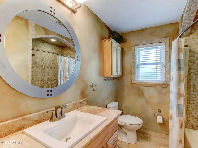 $6,500 | 88 Oakwood Road, Jacksonville Beach, FL 32250