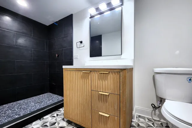 $699,900 | 6450 South Greenwood Avenue, Chicago, IL 60637