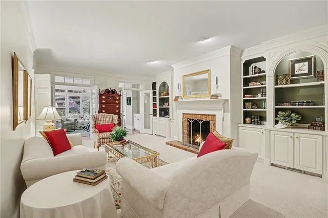 $670,000 | 5300 Fairfield West, Dunwoody, GA 30338