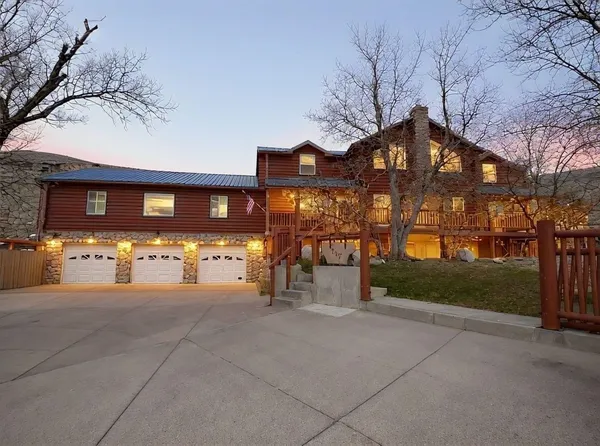 $595,000 | 717 Scarlet Drive, Rawlins, WY 82301