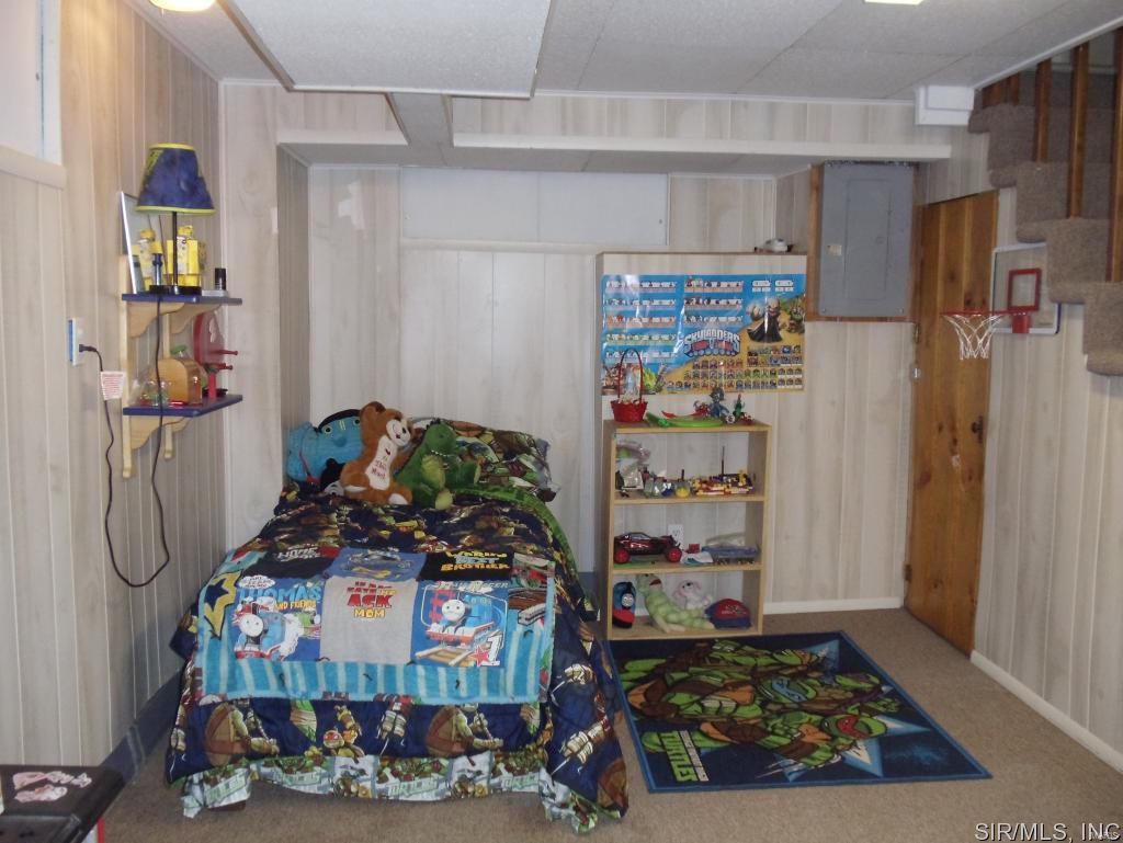 606 Milton Road Alton, IL 62002 - Photo 19 of 26 Gallery Image 19