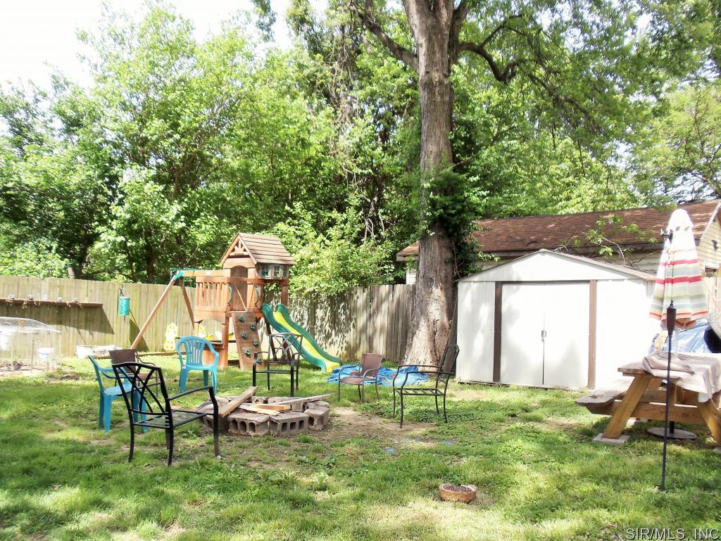 606 Milton Road Alton, IL 62002 - Photo 26 of 26 Gallery Image 26