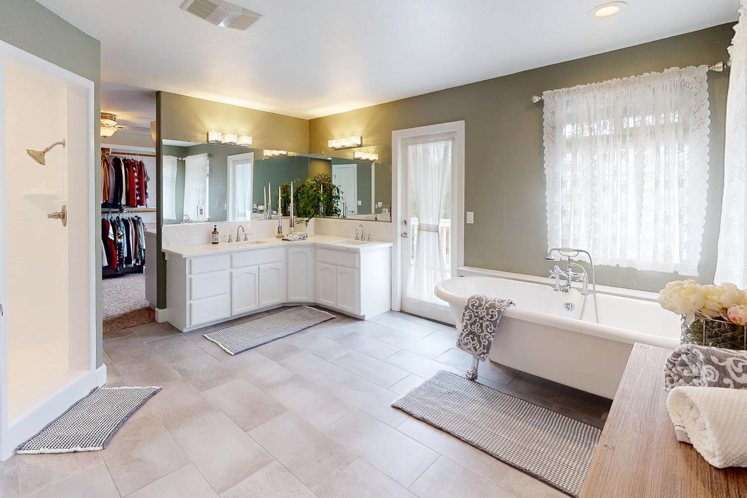 2227 West Ridge Drive Sutter, CA 95982 - Photo 17 of 57 Master bath