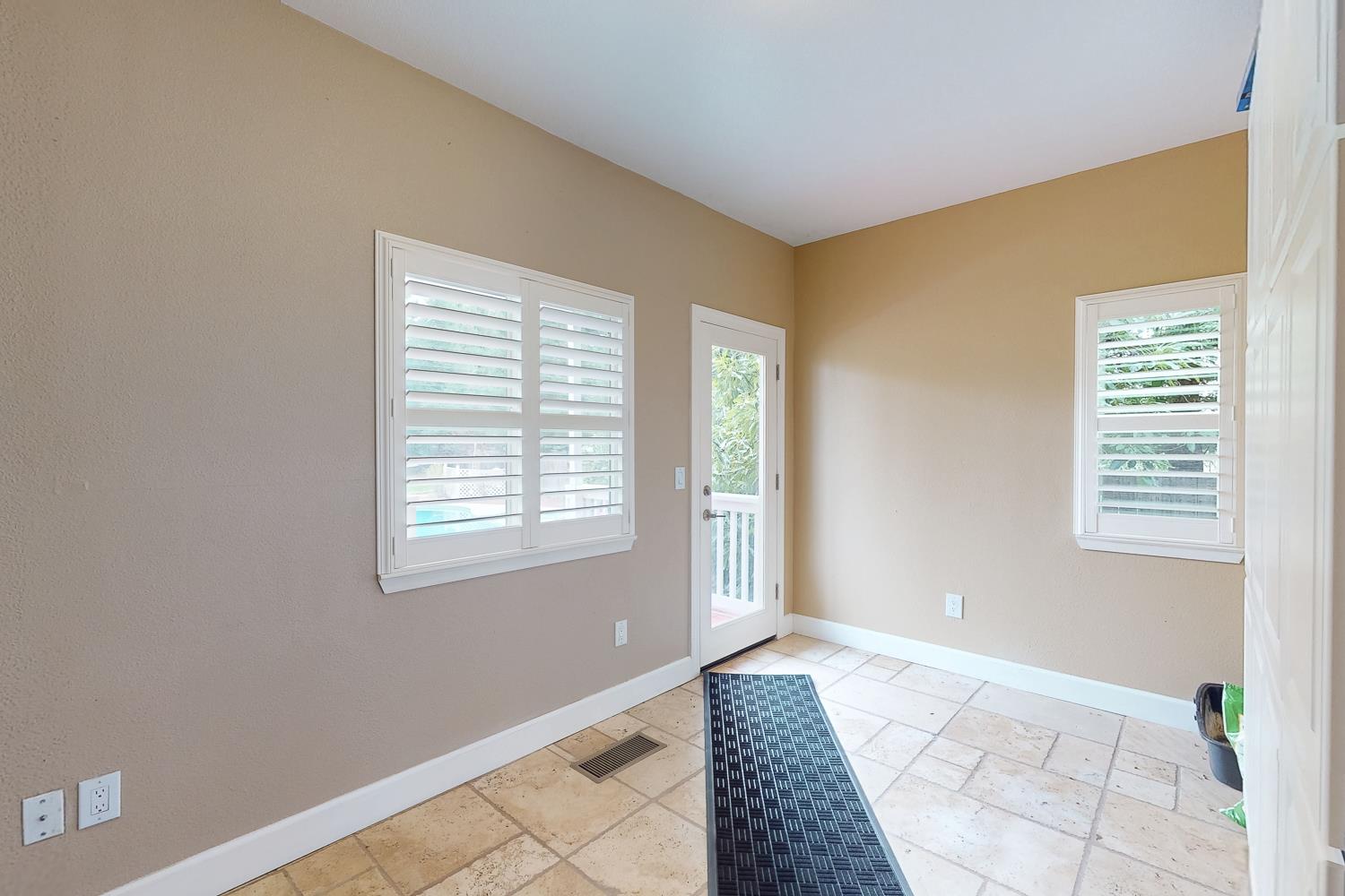 2227 West Ridge Drive Sutter, CA 95982 - Photo 33 of 57 Mud room, could be used as an office