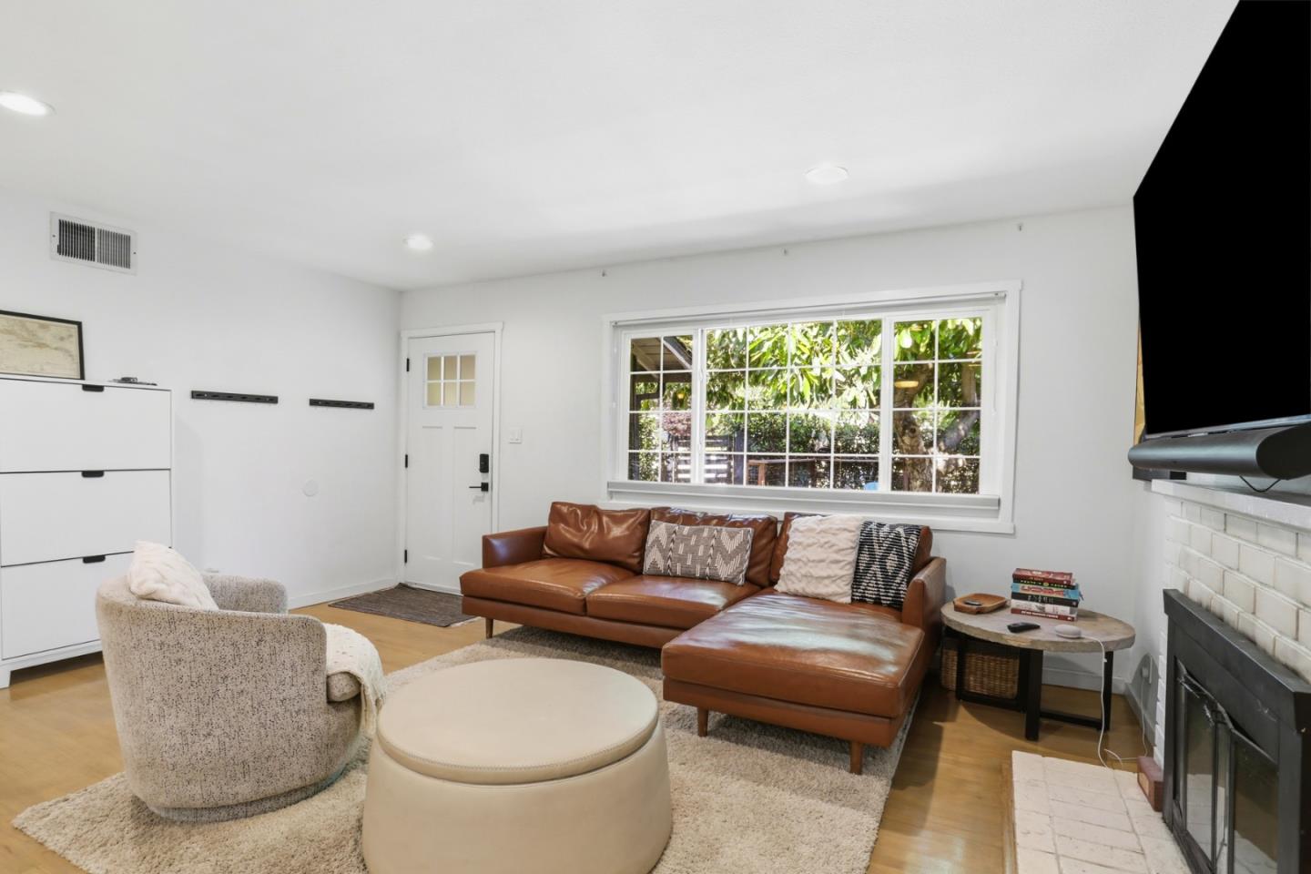 5083 Roeder Road San Jose, CA 95111 - Photo 10 of 39