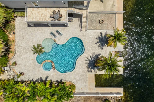 $5,390,000 | 3742 Sea Grape Street, Big Pine Key, FL 33043