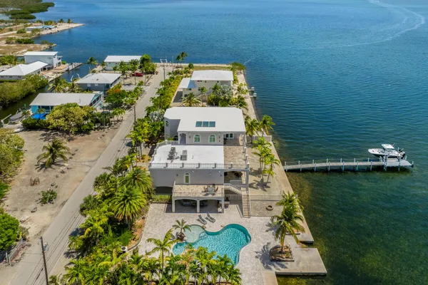 $5,390,000 | 3742 Sea Grape Street, Big Pine Key, FL 33043