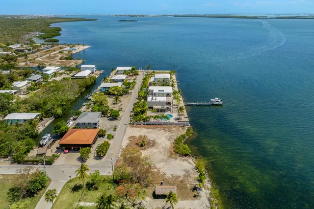 $5,900,000 | 3742 Sea Grape Street, Big Pine Key, FL 33043