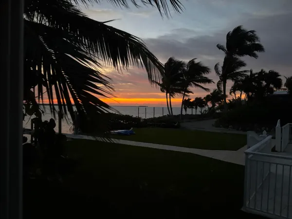 $5,390,000 | 3742 Sea Grape Street, Big Pine Key, FL 33043