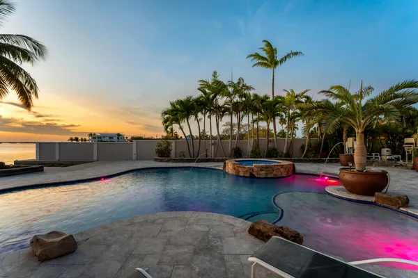 $5,390,000 | 3742 Sea Grape Street, Big Pine Key, FL 33043