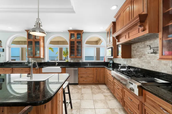 $5,390,000 | 3742 Sea Grape Street, Big Pine Key, FL 33043