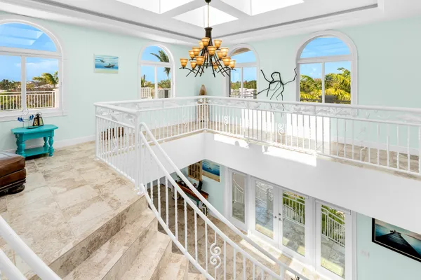 $5,390,000 | 3742 Sea Grape Street, Big Pine Key, FL 33043