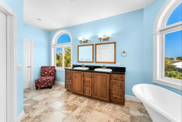 $5,900,000 | 3742 Sea Grape Street, Big Pine Key, FL 33043