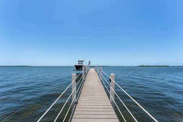 $5,390,000 | 3742 Sea Grape Street, Big Pine Key, FL 33043