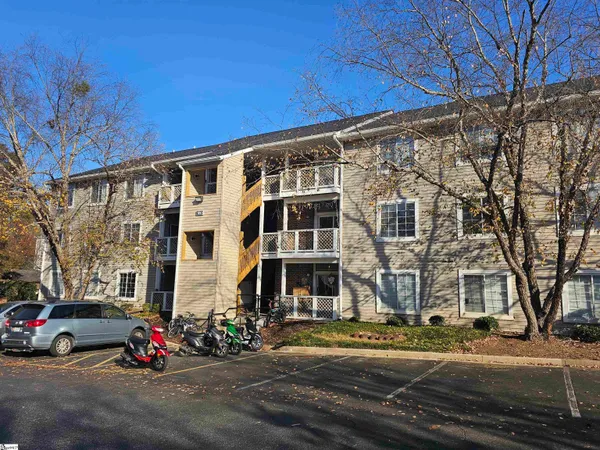 $199,000 | 220 Elm Street, Unit 104, Clemson, SC 29631