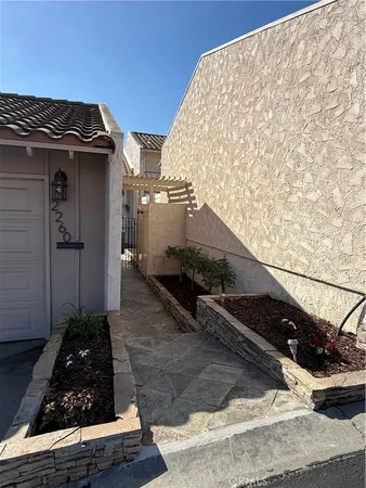 $579,750 | 2260 El Capitan Drive, Riverside, CA 92506