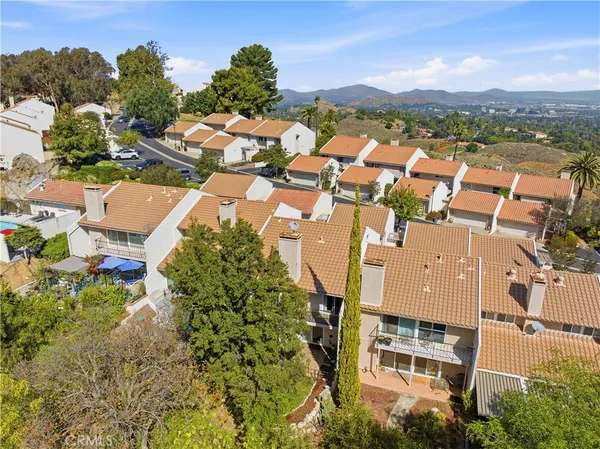 $579,750 | 2260 El Capitan Drive, Riverside, CA 92506