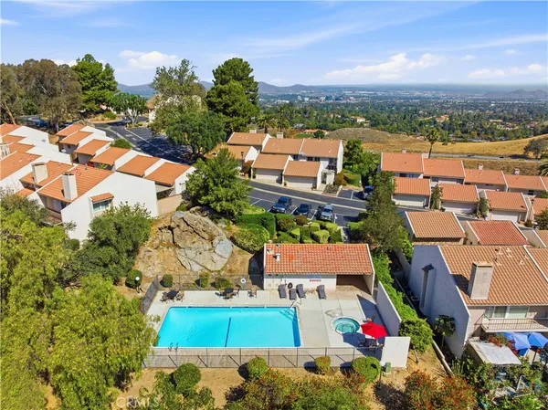 $579,750 | 2260 El Capitan Drive, Riverside, CA 92506