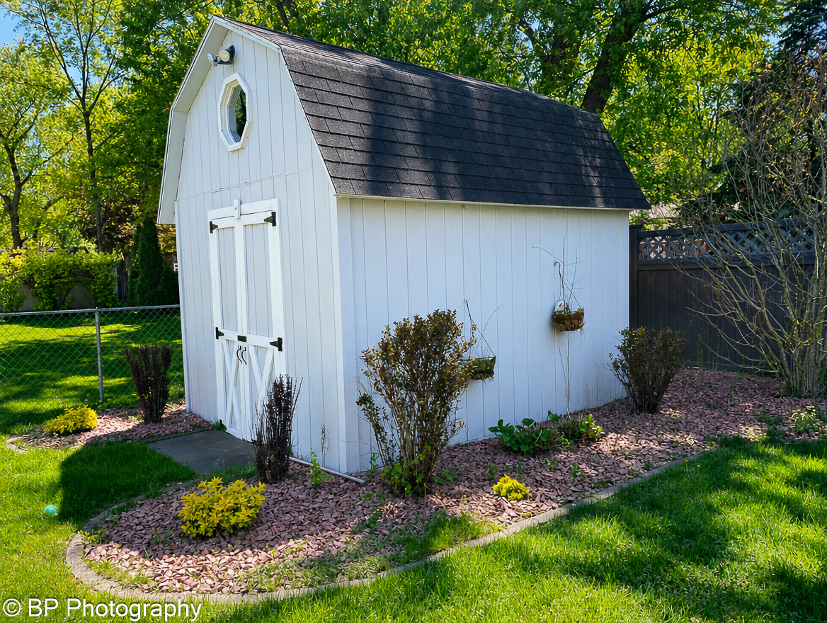 516 Beck Road Lindenhurst, IL 60046 - Photo 22 of 23
