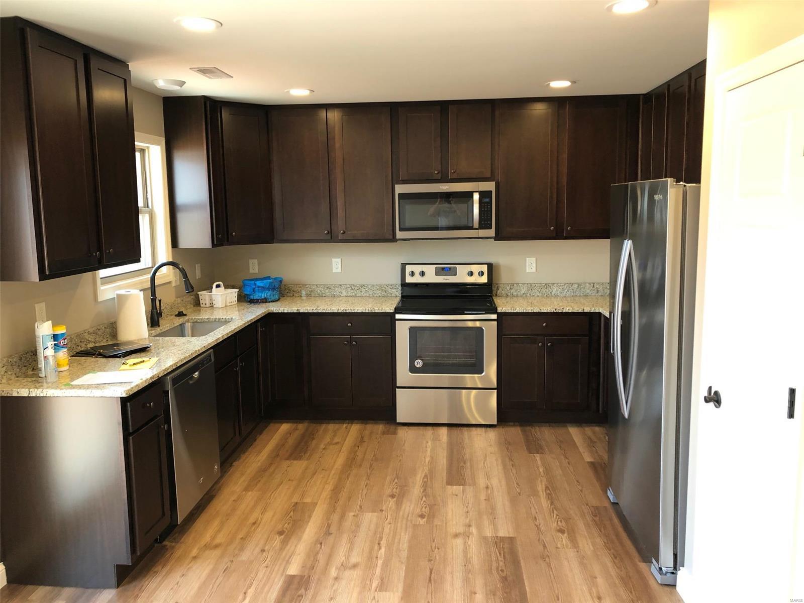 346 Touchdown Drive Foristell, MO 63348 - Photo 2 of 16