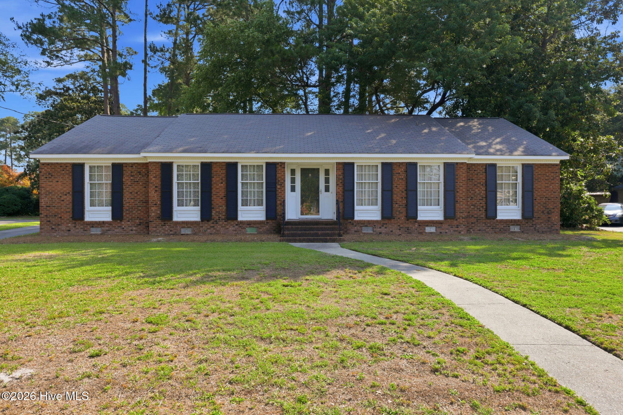1205 West Highland Avenue Kinston, NC 28501 - Photo 4 of 48