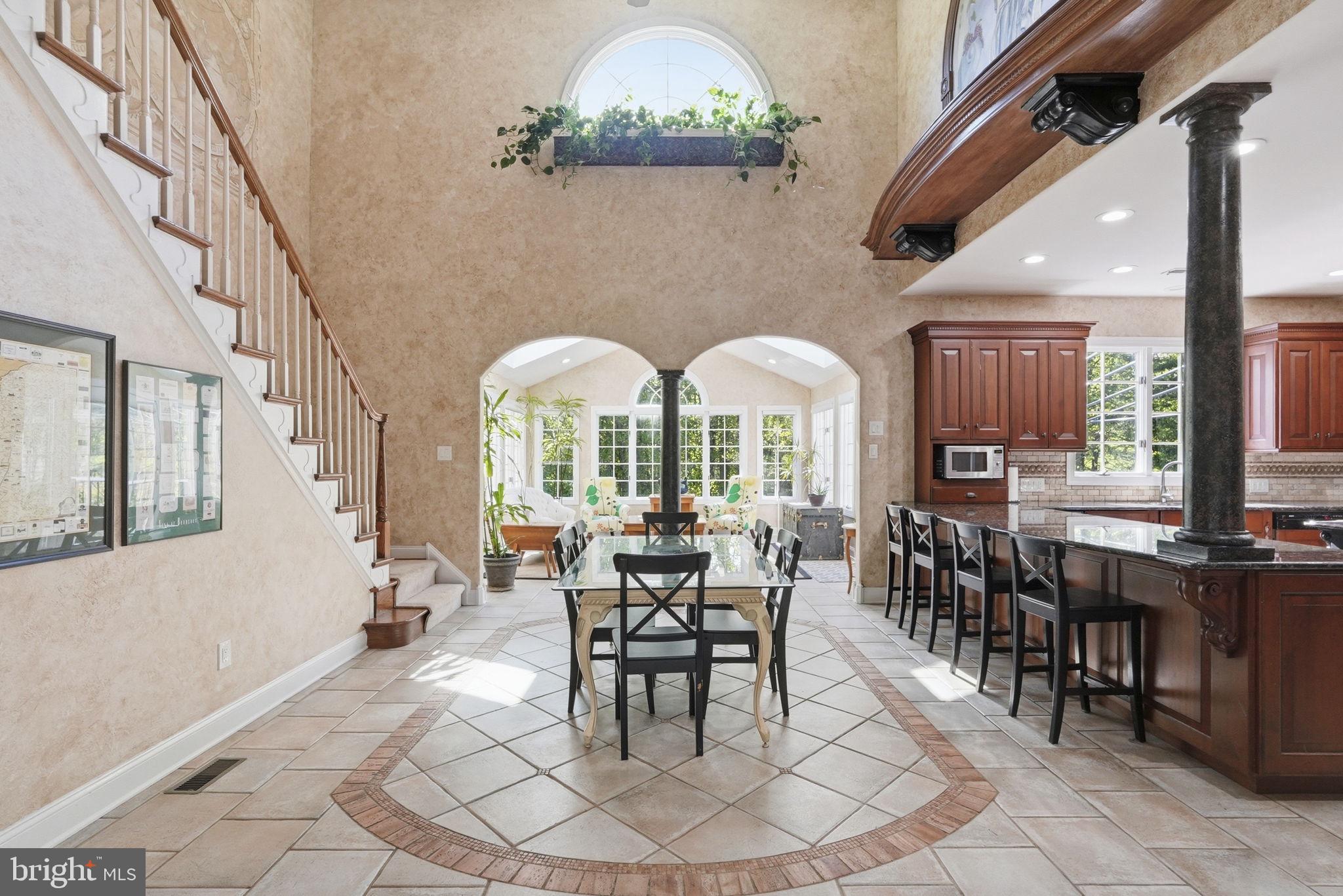 195 Carnoustie Way Media, PA 19063 - Photo 20 of 78 Spacious dining area with elegant arches.
