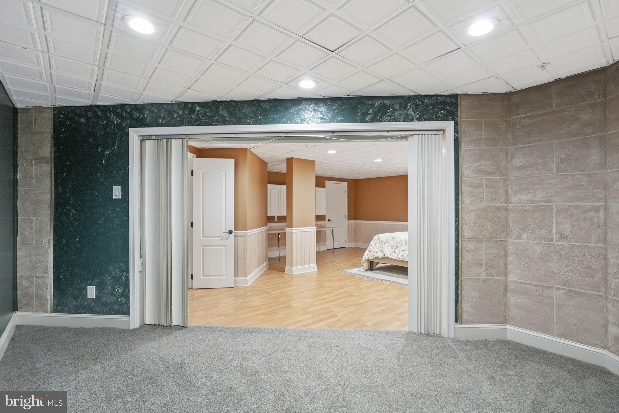 195 Carnoustie Way Media, PA 19063 - Photo 65 of 78 Spacious entry to a cozy retreat.