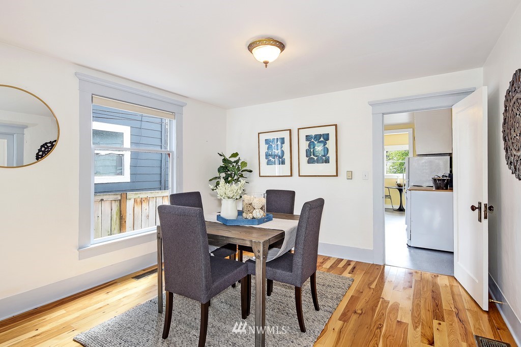 727 North 73rd Street Seattle, WA 98103 - Photo 9 of 24 Gallery Image 9