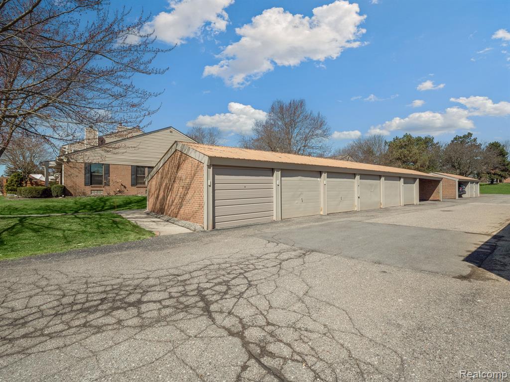 40054 Crosswinds Road Novi, MI 48375 - Photo 25 of 51