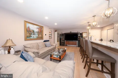 $349,890 | 1637 Oakwood Drive, Unit S114, Penn Valley, PA 19072
