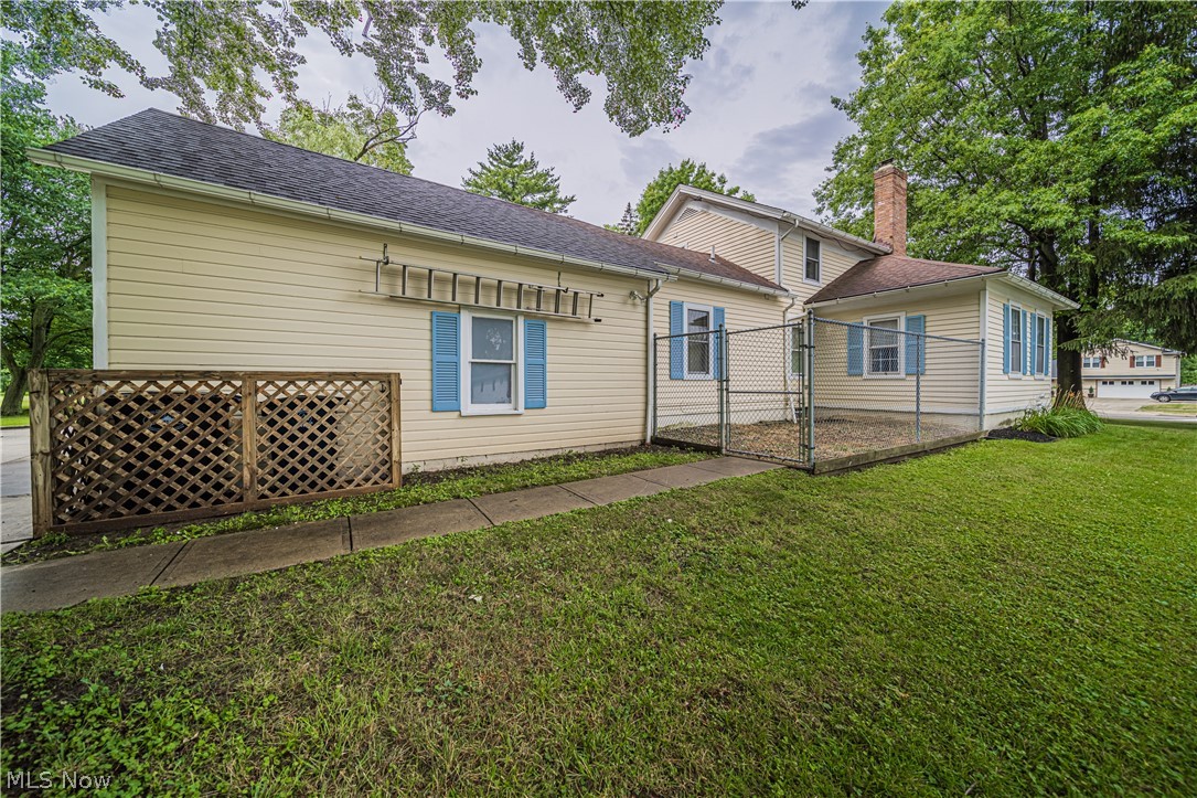 1927 Brainard Road Cleveland, OH 44124 - Photo 29 of 30