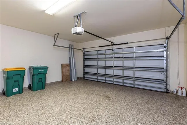 a view of a garage room