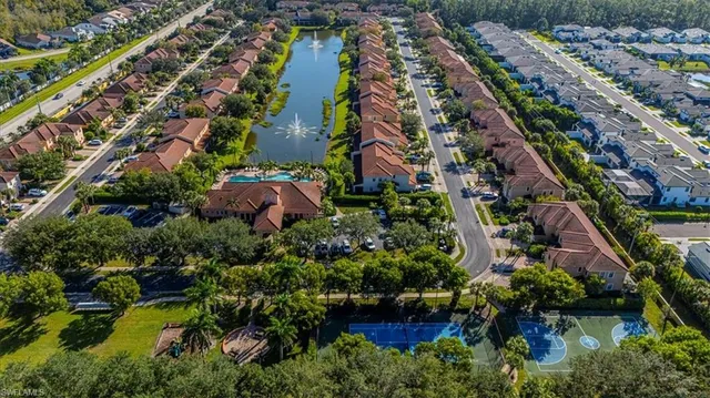an aerial view of multiple house
