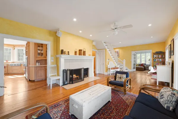 $2,460,000 | 14895 Lakeshore Road, Lakeside, MI 49116