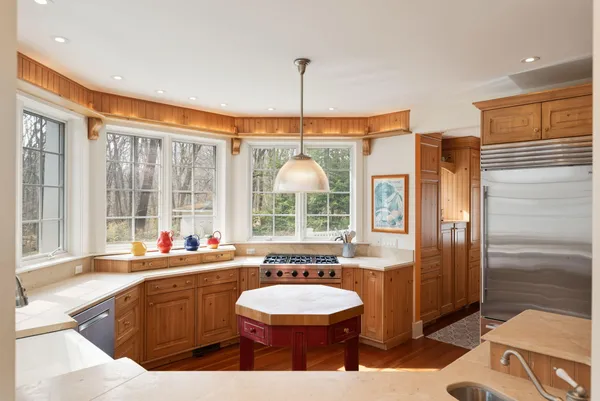 $2,460,000 | 14895 Lakeshore Road, Lakeside, MI 49116