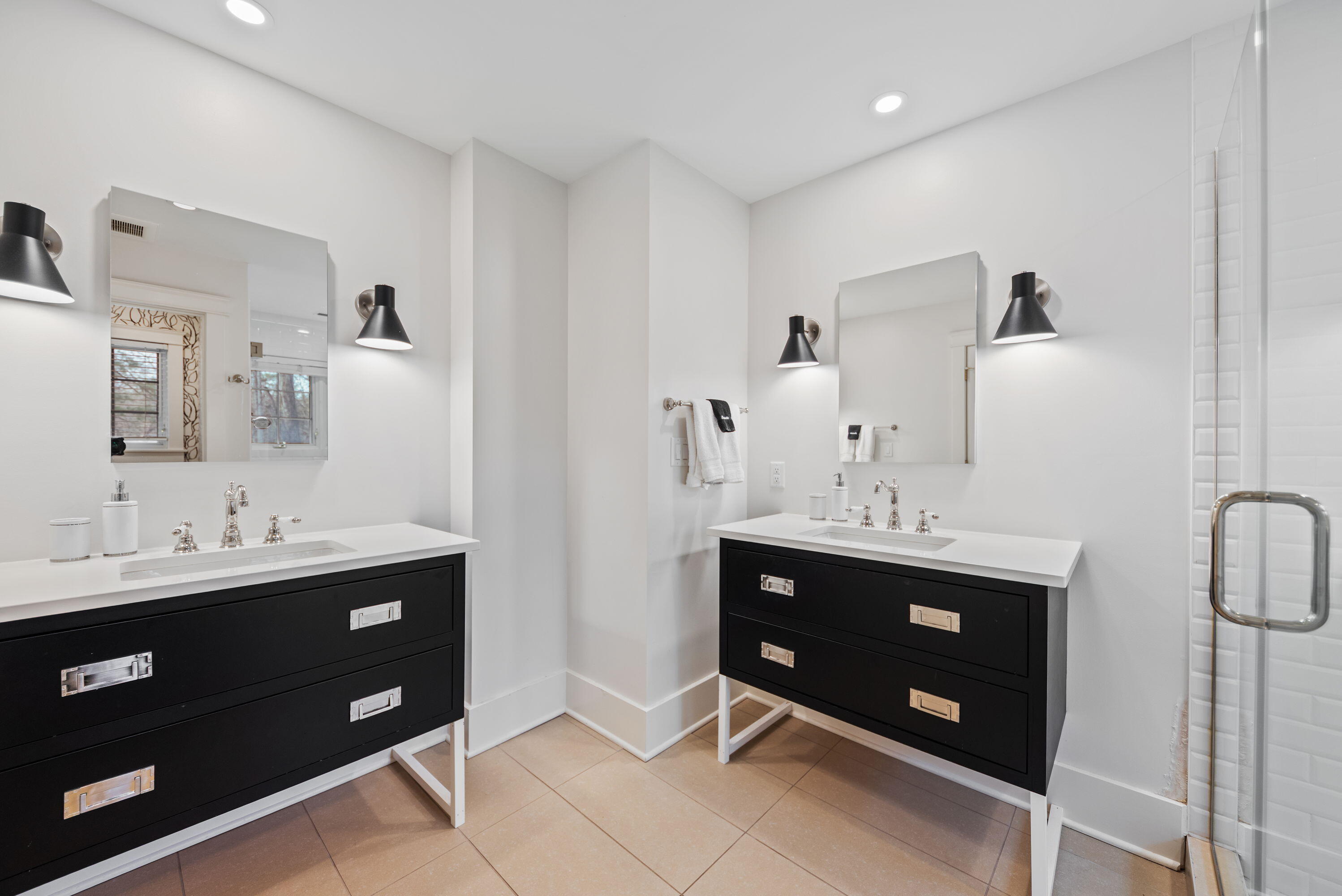 14895 Lakeshore Road Lakeside, MI 49116 - Photo 26 of 35 22_DavidDDP_7307